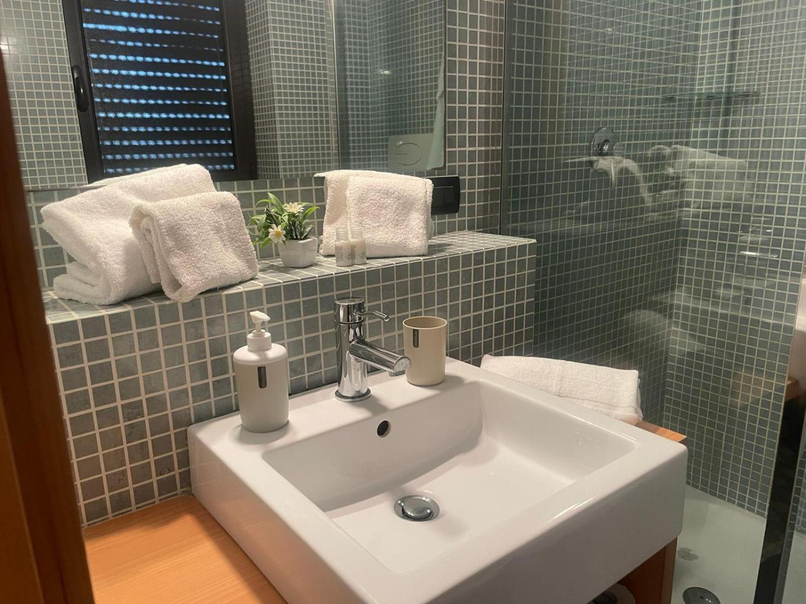 Garibaldi Sea Suites Трапани Екстериор снимка