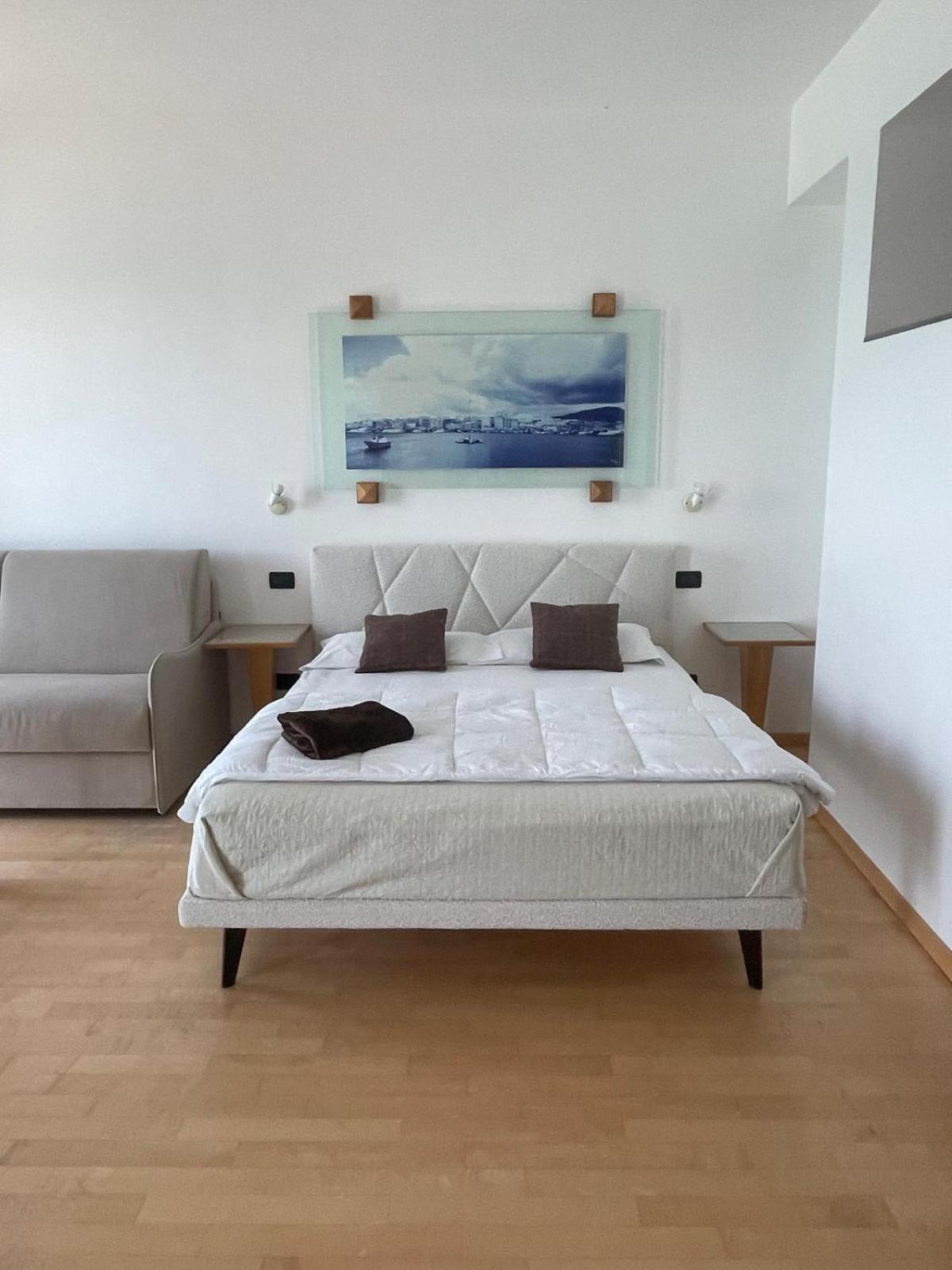 Garibaldi Sea Suites Трапани Екстериор снимка
